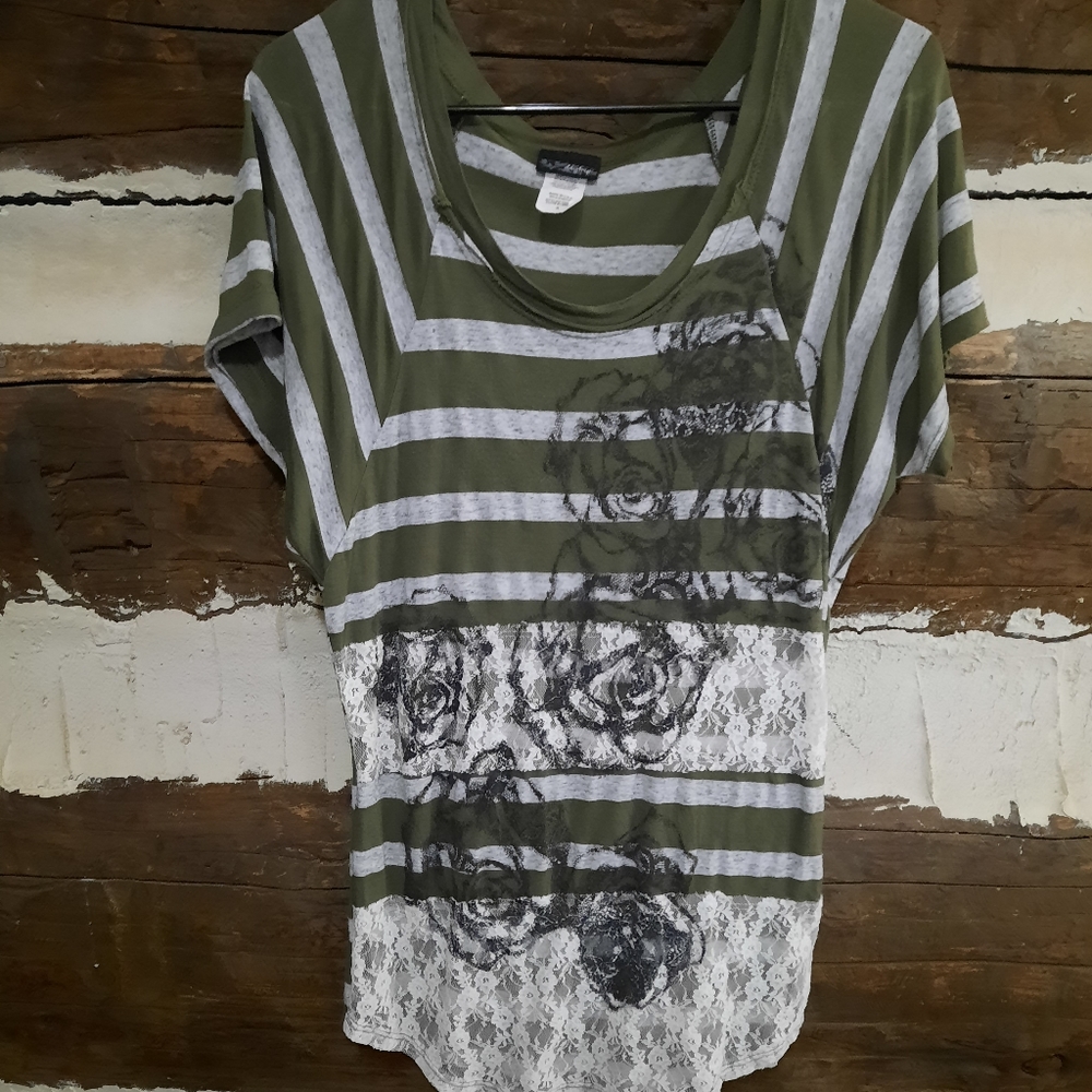 Day trip Size small